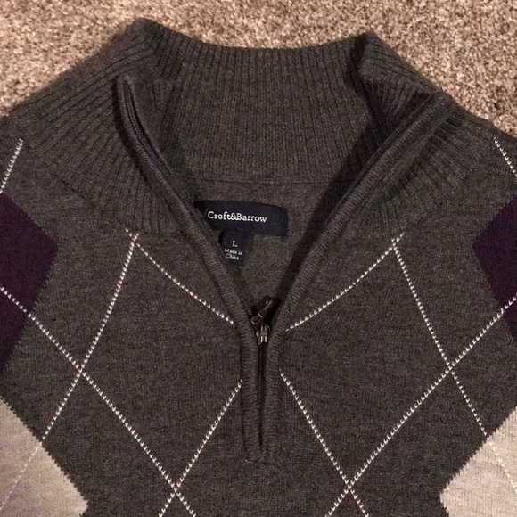 Mock neck Croft & Barrow sweater - Picture 2 of 3